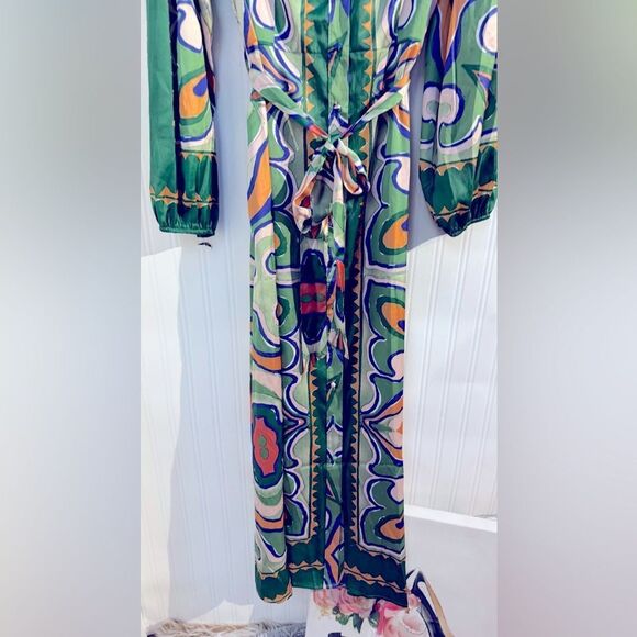 NWT Pink Diamond Jane Satin Ls Maxi Sz 8 - Picture 4 of 8